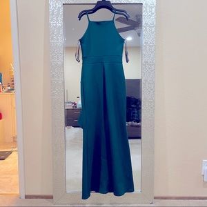 Beautiful green long dress, S